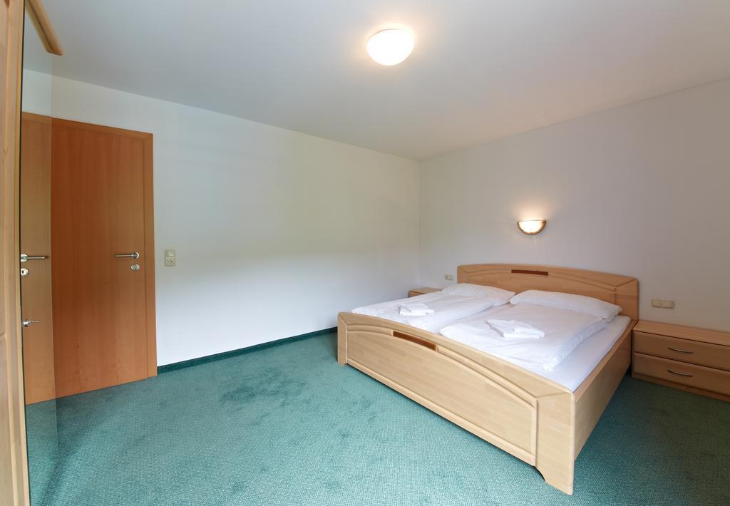 Appartement Mitteregg Заалбах-Хинтерглем Стая снимка